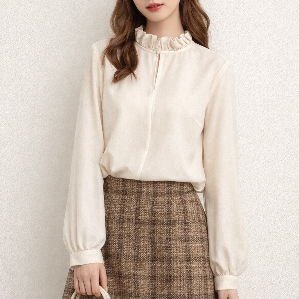 J. Peterman Rodin Ruffle Blouse Size 14 Neutral Minimalist Twee Business Office